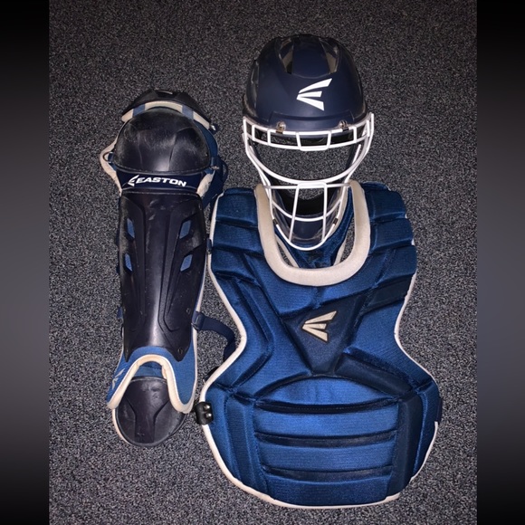 Used Catchers Gear - Picture 3 of 3